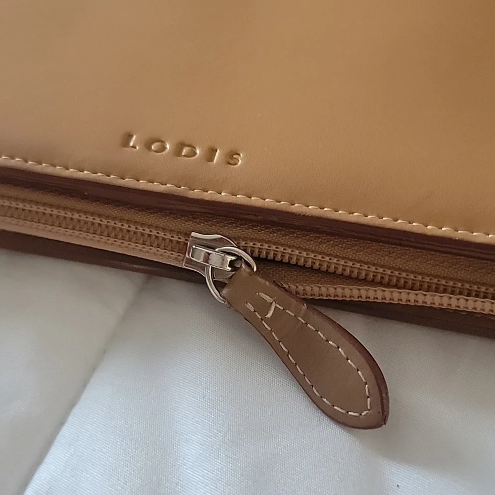 Lodis soft tan